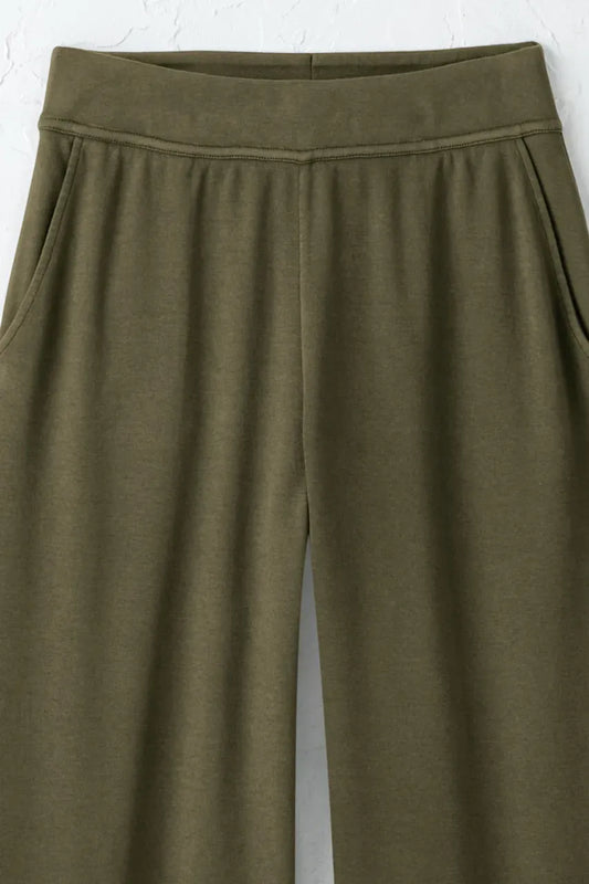 Endless Comfort Wide-Leg Cropped Pants