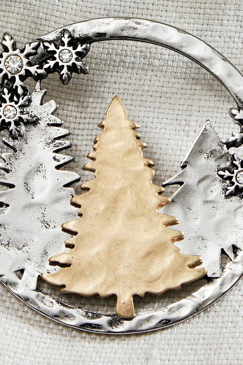 Winter’s Magic Pin