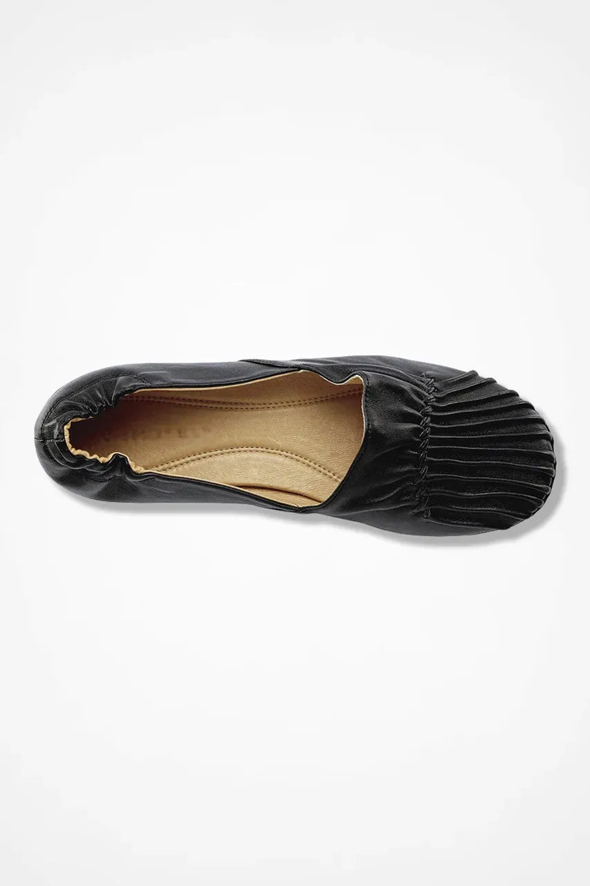 Pintuck Leather Flats by Chocolat BluTM