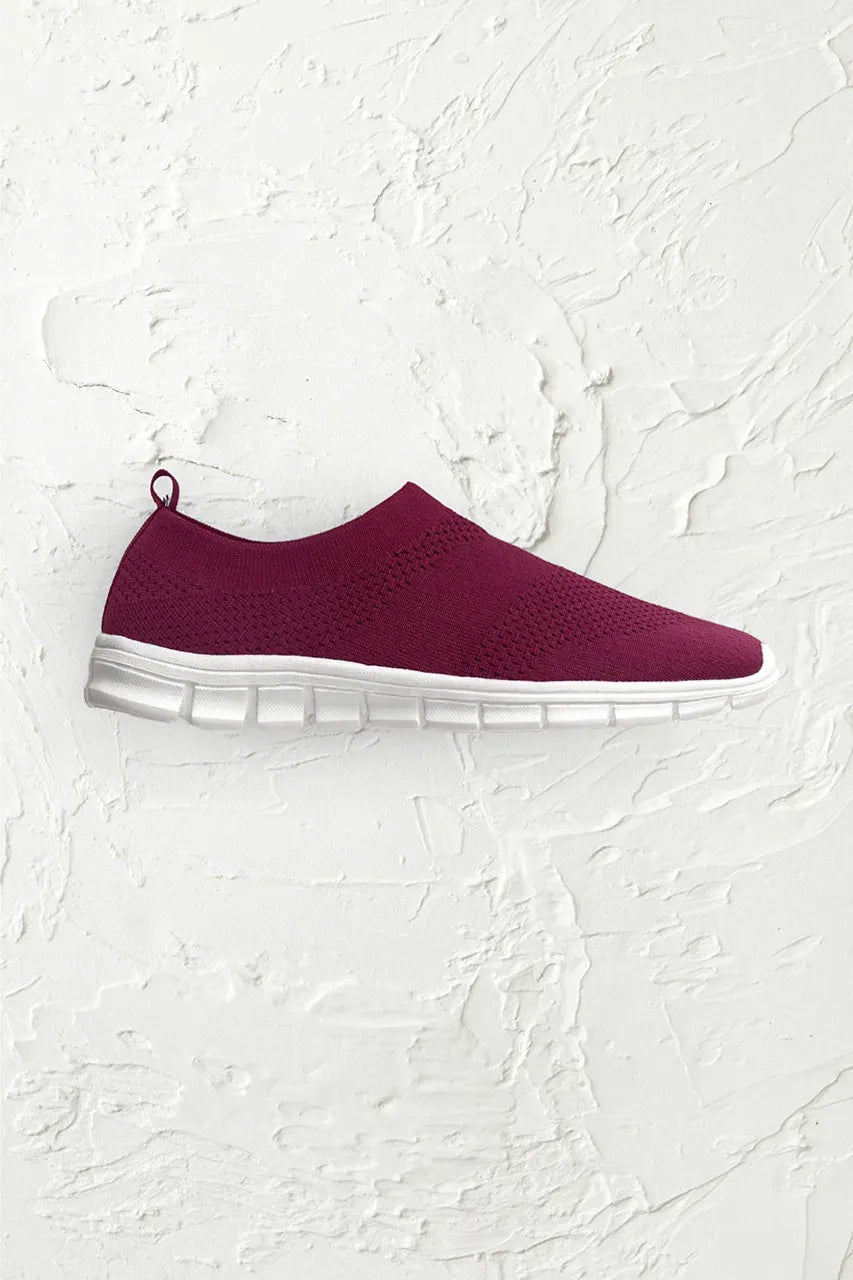 Stride Sneakers by Walk With MeTM