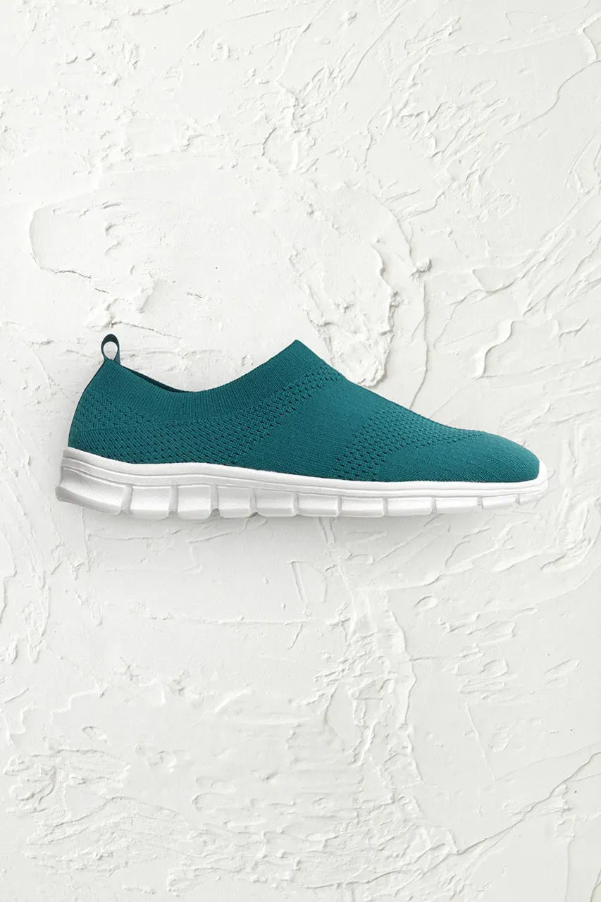 Stride Sneakers by Walk With MeTM