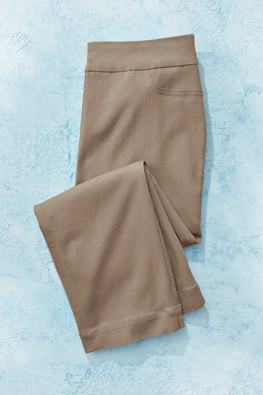 Pull-On Anywear ShapeMe® Cropped Pants
